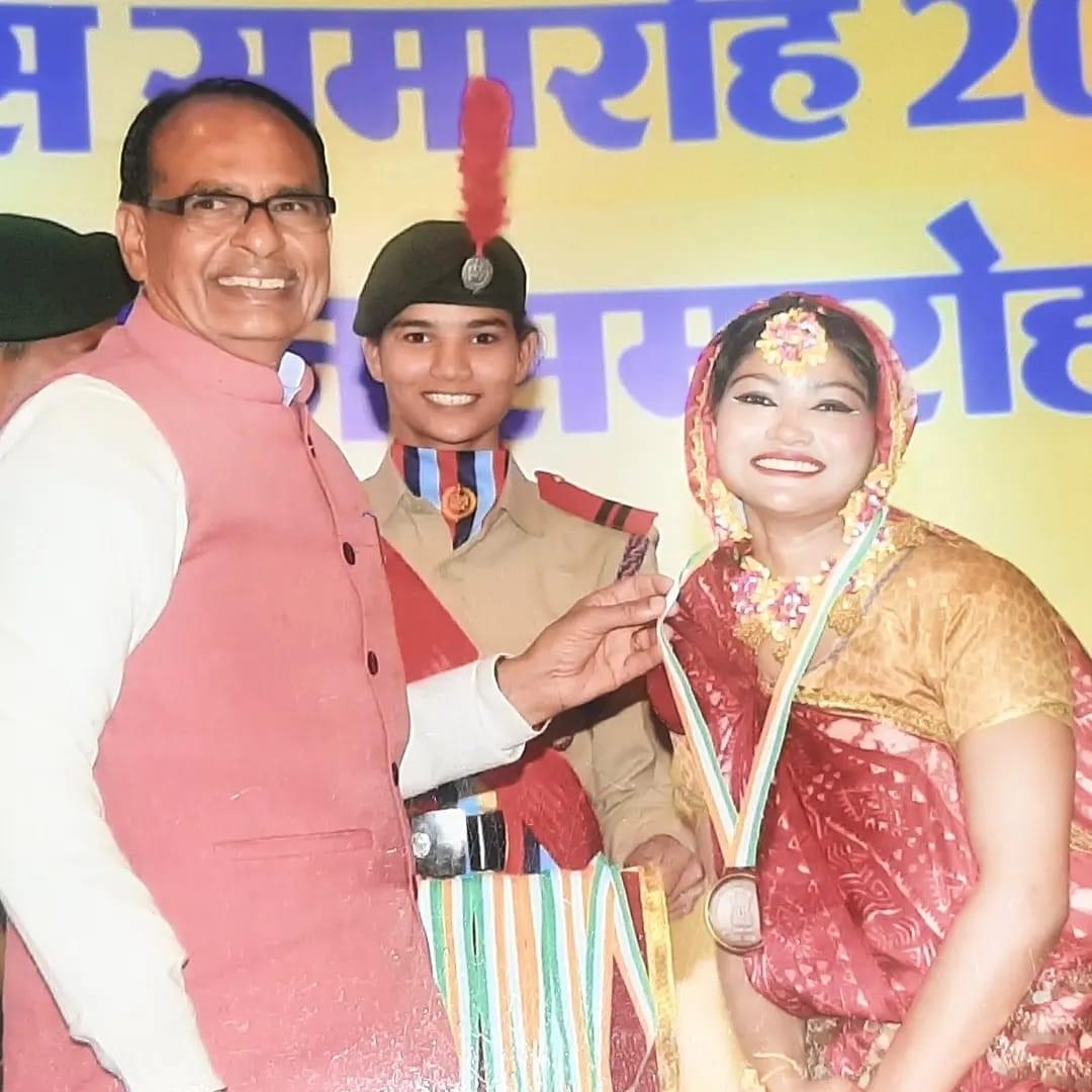 MKHS Gujarati Girls College Indore Some Moments photo 13